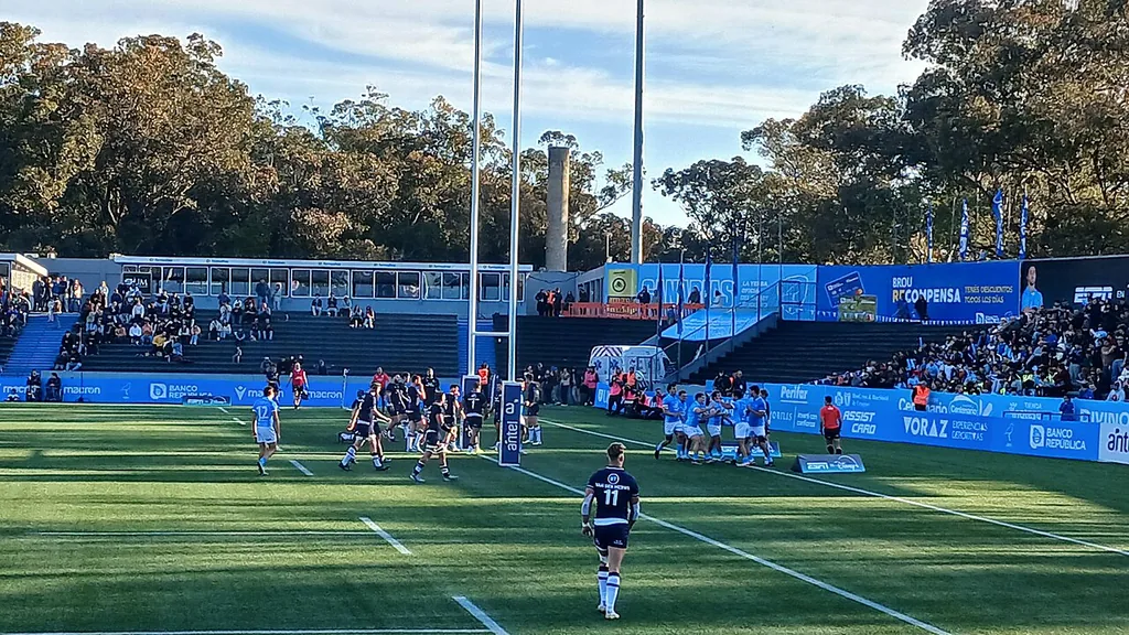 Lyon 7s deklassiert Castres Olympique 7s mit 47:10 zum Auftakt der Pau-Nacht-Session